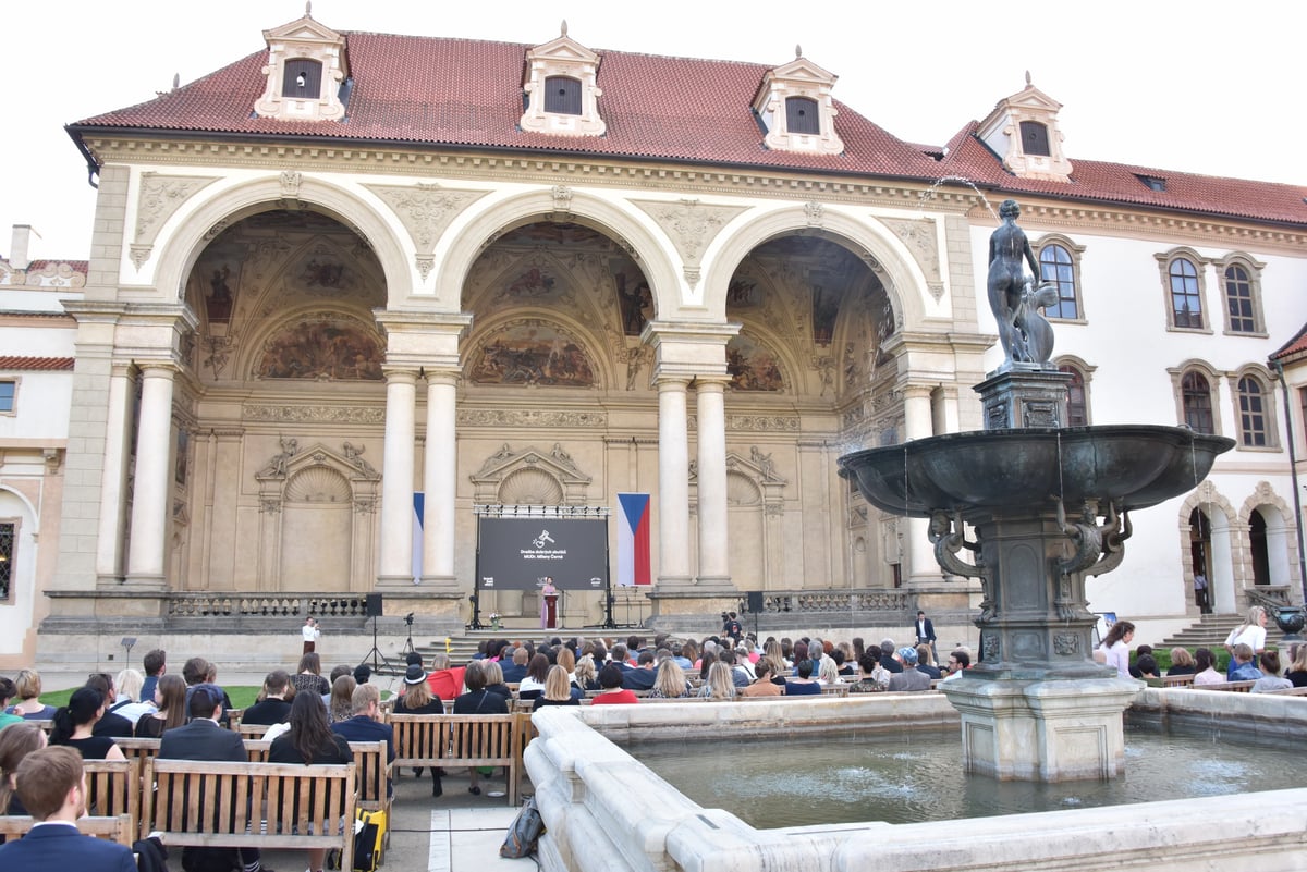 Odstartoval 2. ročník Dražby dobrých skutků. Svůj neziskový projekt můžete nominovat do 15. února