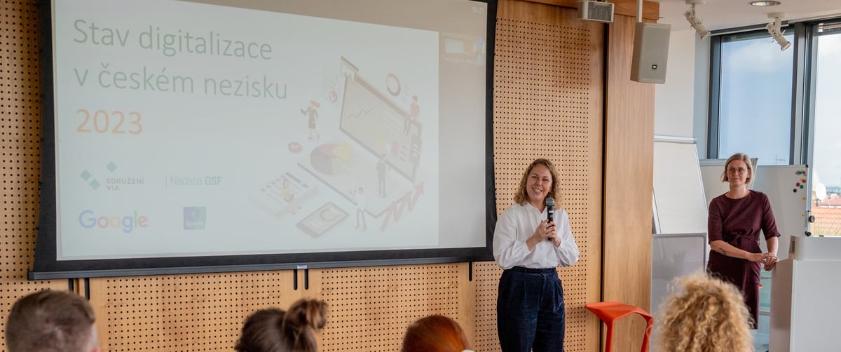 Zastaralé počítače i nízká úroveň zabezpečení. Podívejte se na data o stavu digitalizace českého nezisku