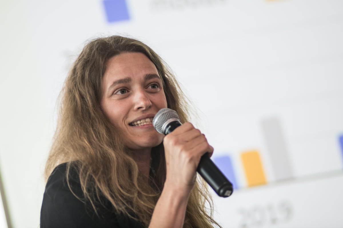 „Nedávejte si příliš malé cíle, milion po desetikorunách nevysbíráte.“ Adéla Vojáčková o tom, jak z Darujme.cz vytěžit co nejvíc