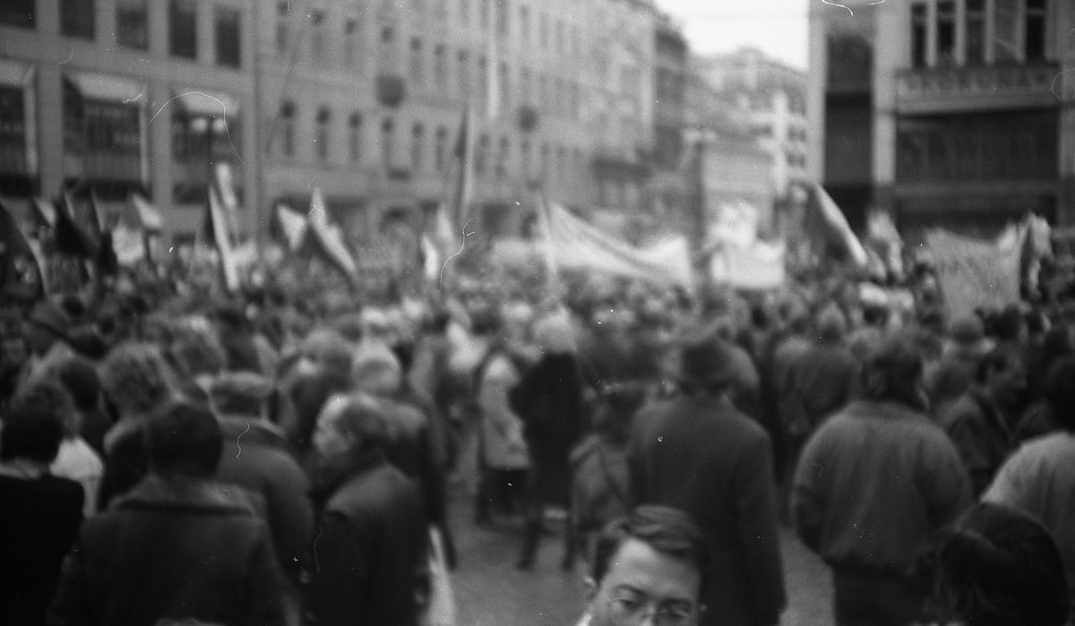 Odvaha žít svobodně: Prohlášení neziskových organizací k 17. listopadu