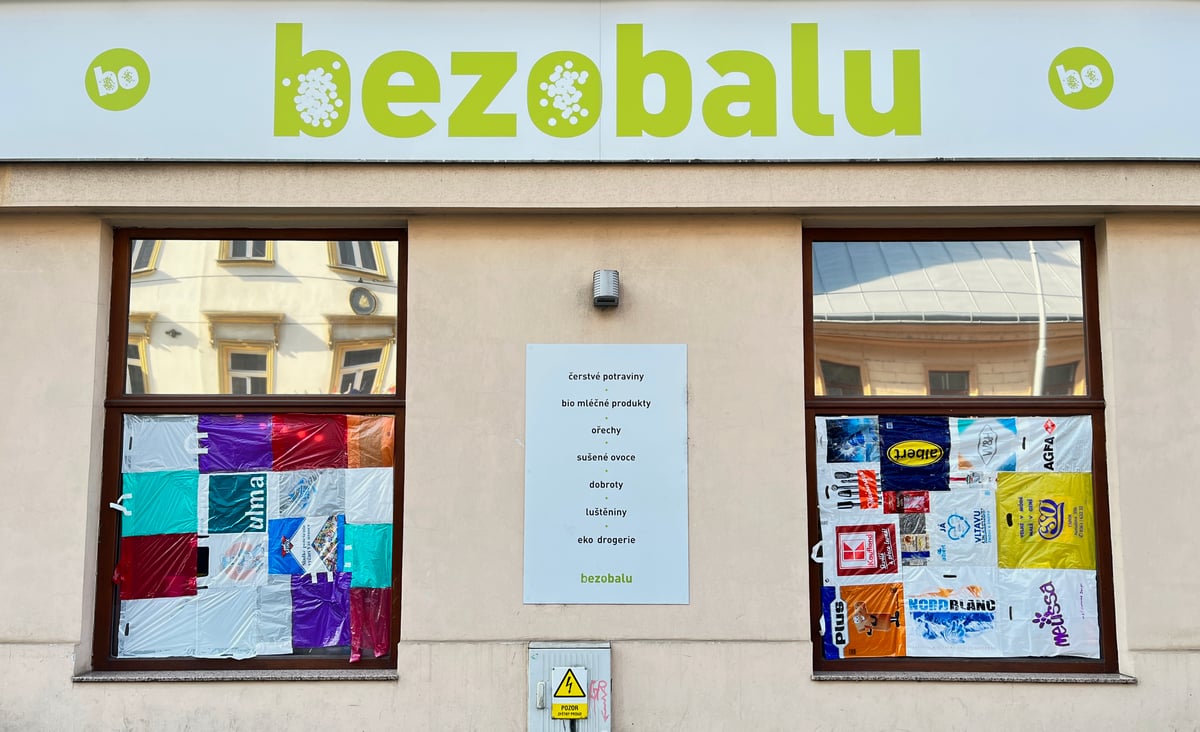 Bezobalový trh v krizi. Letos zavřelo už 19 obchodů