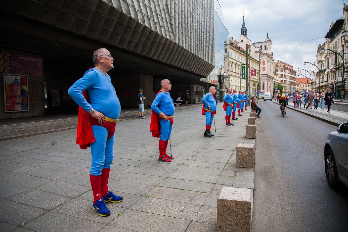 Aktivní senioři se bez internetu neobejdou. Foto: Elpida.