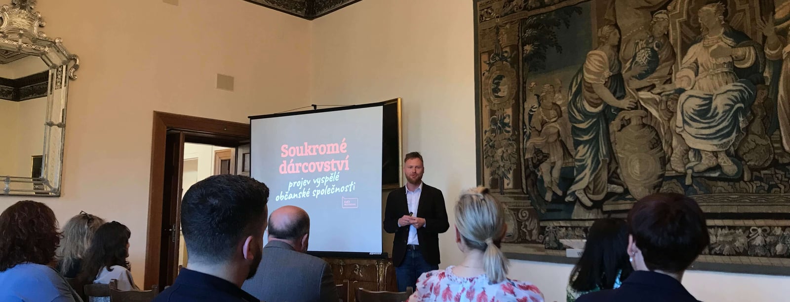 Expertní panel Rady vlády pro nestátní neziskové organizace přinesl doporučení v oblasti soukromého dárcovství
