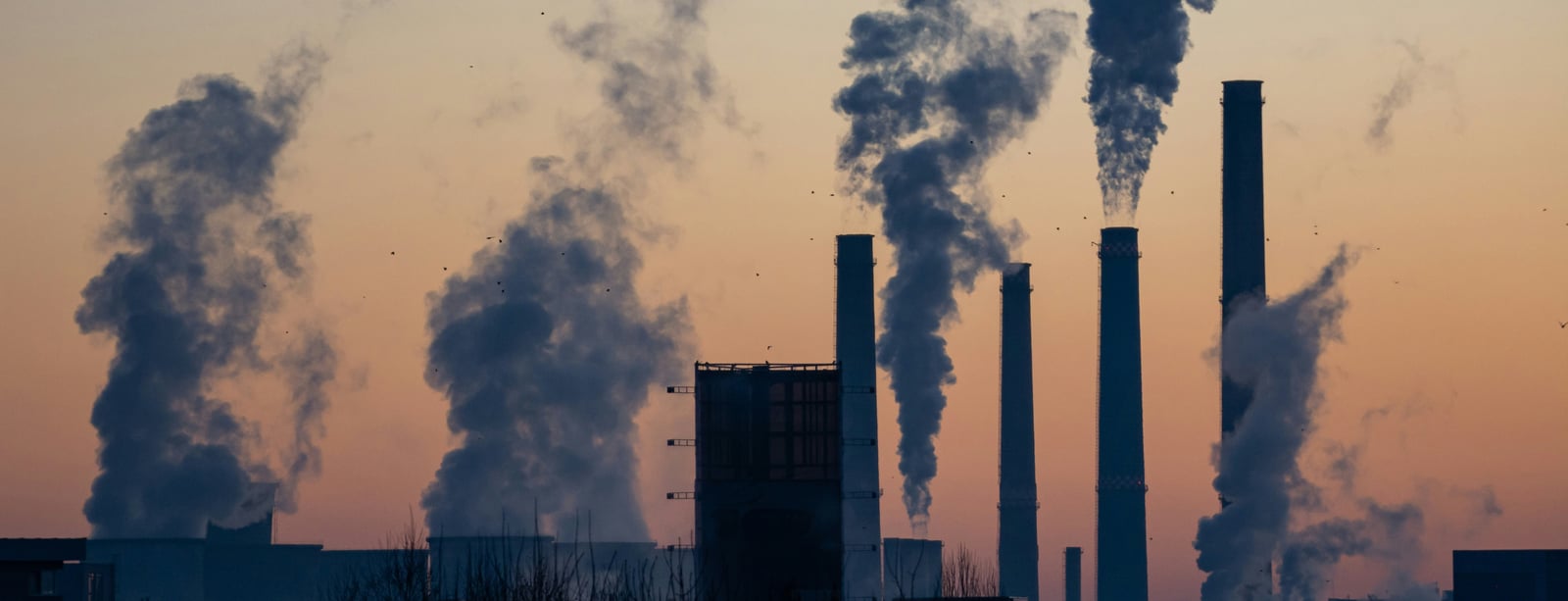 Konec uhlí v Česku? Neziskové organizace uzavření uhelných elektráren podporují, ČEPS má ale výhrady
