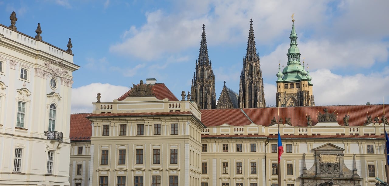 prague-7028486_1280.jpg