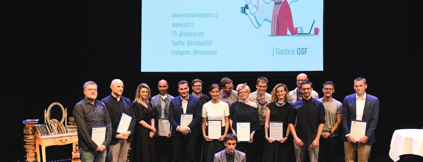 Novinářské ceny za rok 2019 rozdány. Mezi oceněnými tématy je kvalita služeb pro seniory i sexuální obtěžování kněžích