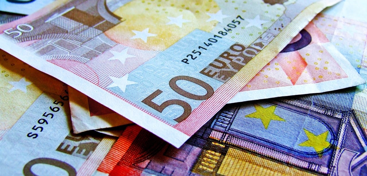 Pravidla vyplácení evropských dotací neziskovkám zůstanou podle Babiše stejná