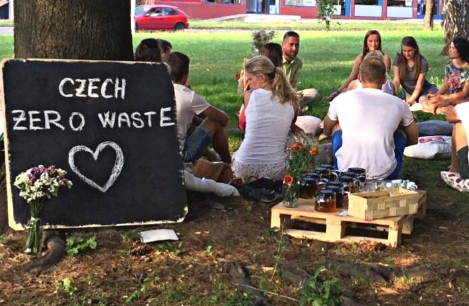 Blíží se Týden bez odpadu. Zapojte se jako pořadatel a zorganizujte swap nebo úklid parku