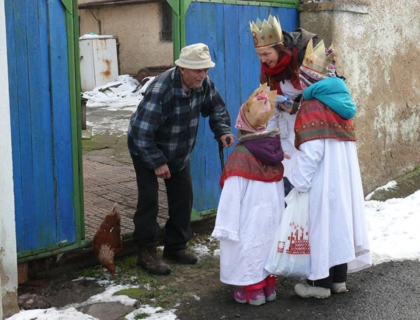 Tříkrálová sbírka se většinou setkává se vřelým přijetím. Foto: Tříkrálová sbírka, Charita